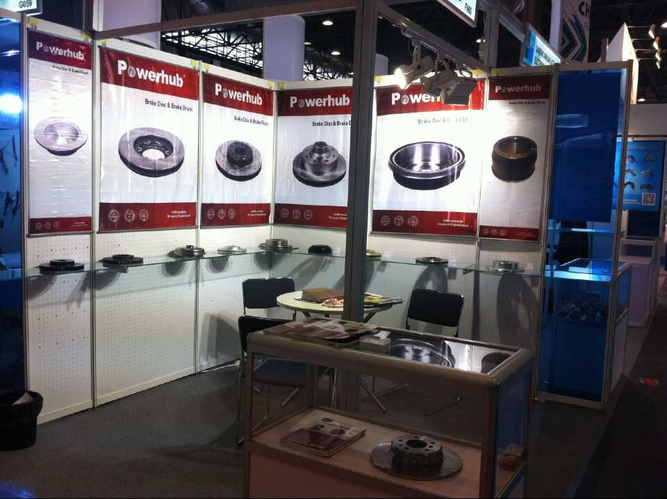 2015 EQUIP AUTO PARIS